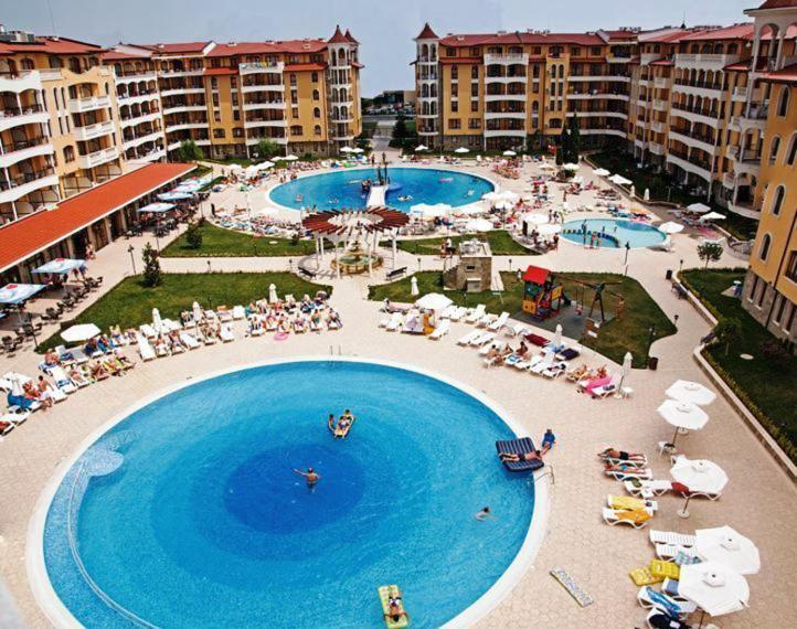 Royal Sun Holiday Apartments Солнечный берег Экстерьер фото