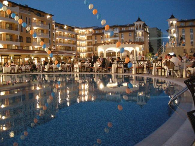 Royal Sun Holiday Apartments Солнечный берег Экстерьер фото