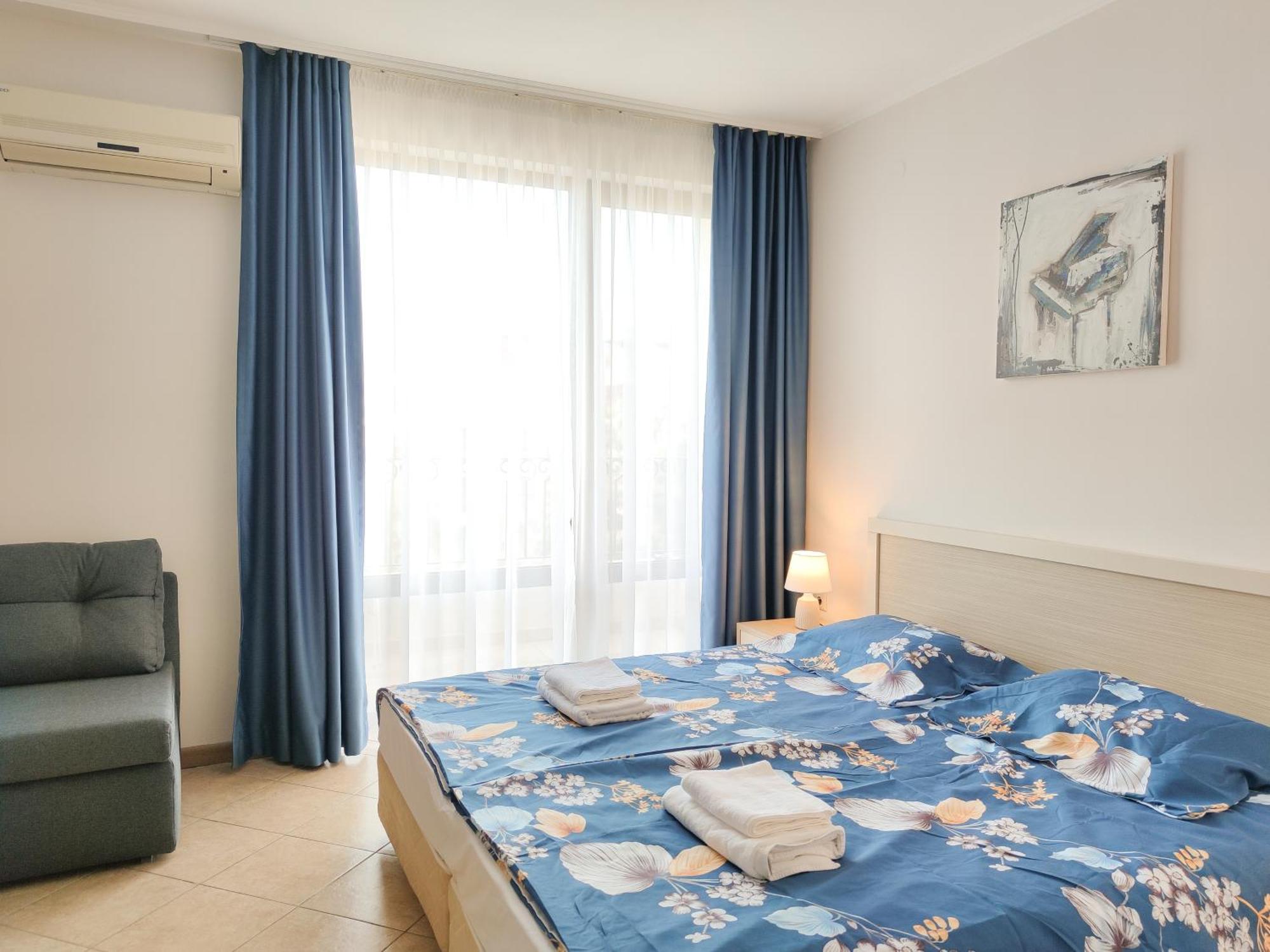 Royal Sun Holiday Apartments Солнечный берег Экстерьер фото