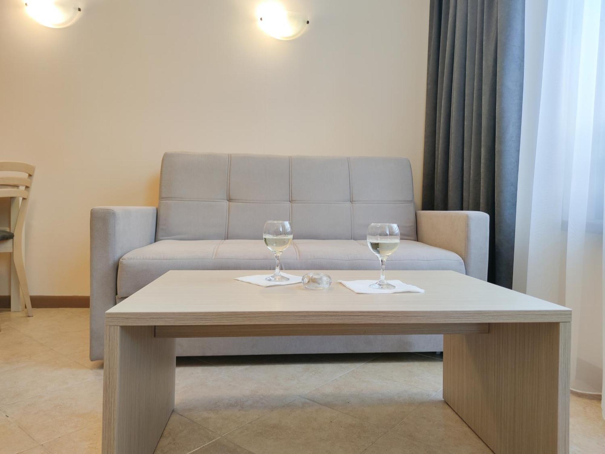 Royal Sun Holiday Apartments Солнечный берег Экстерьер фото