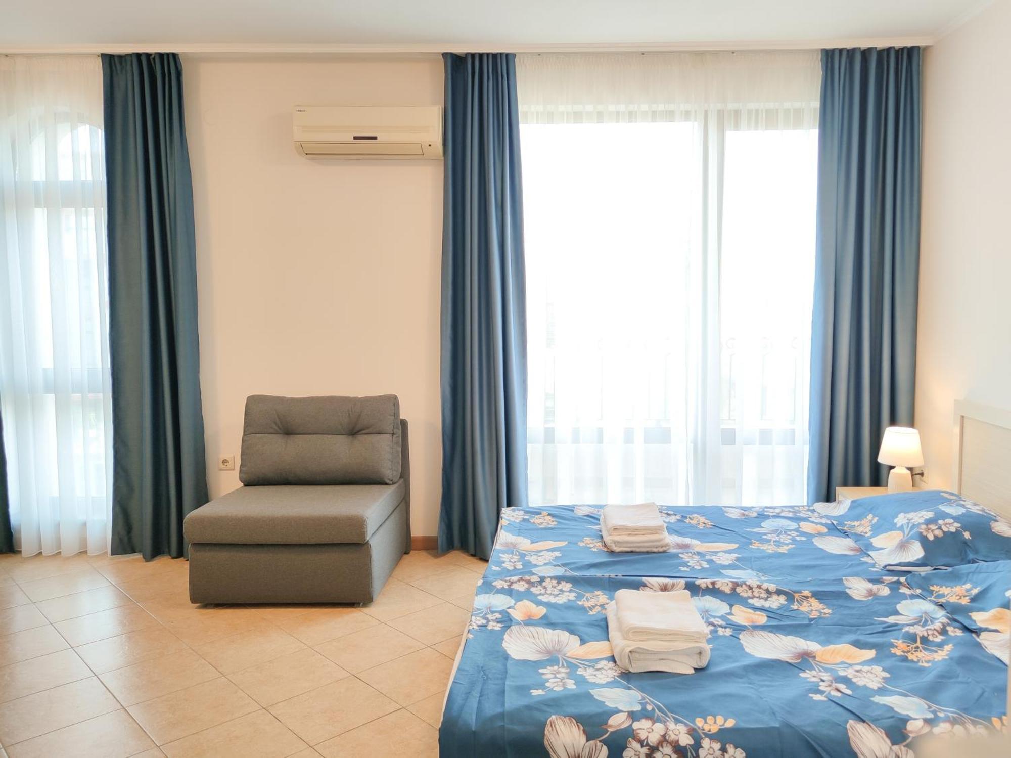 Royal Sun Holiday Apartments Солнечный берег Экстерьер фото