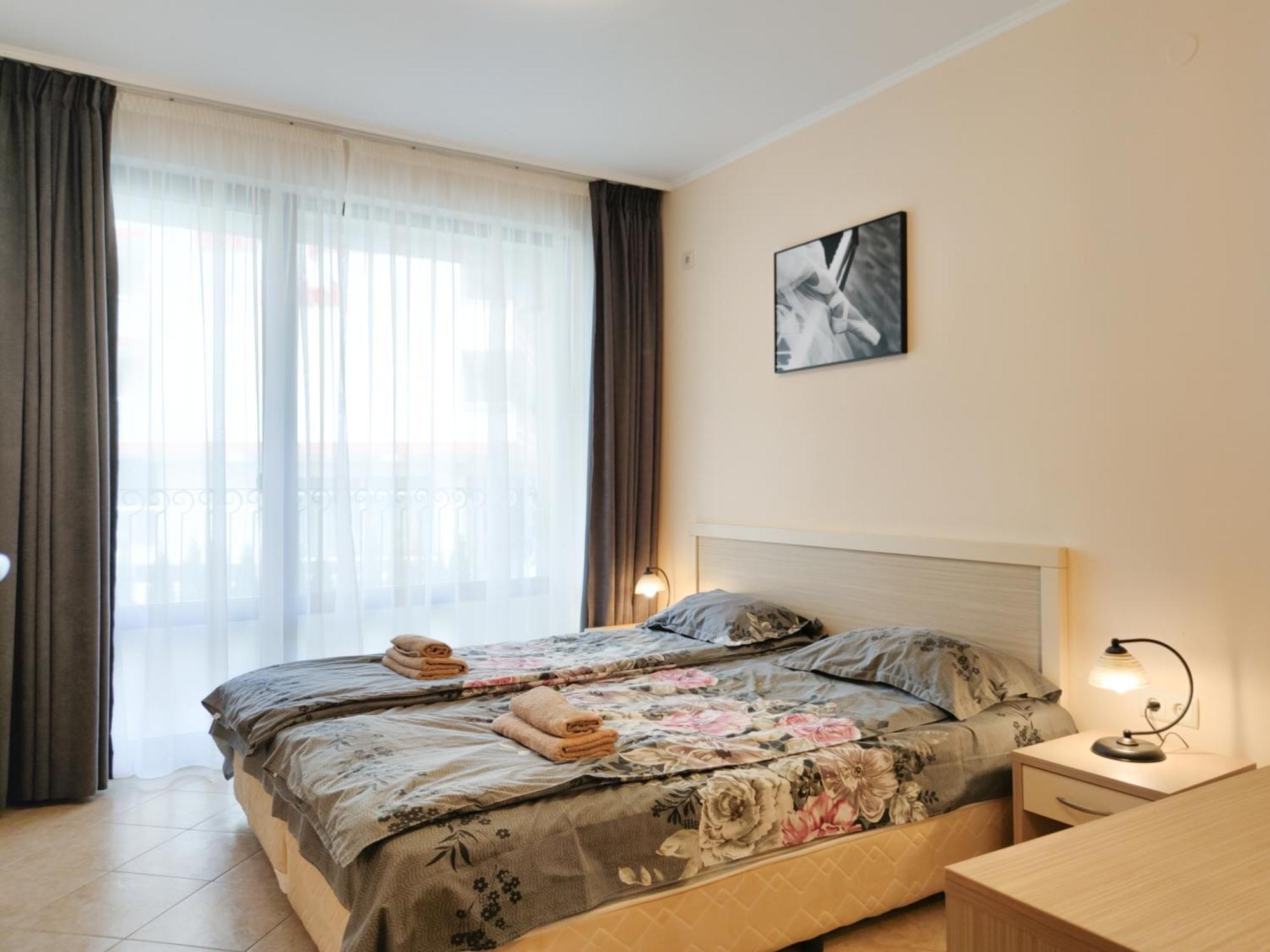 Royal Sun Holiday Apartments Солнечный берег Экстерьер фото